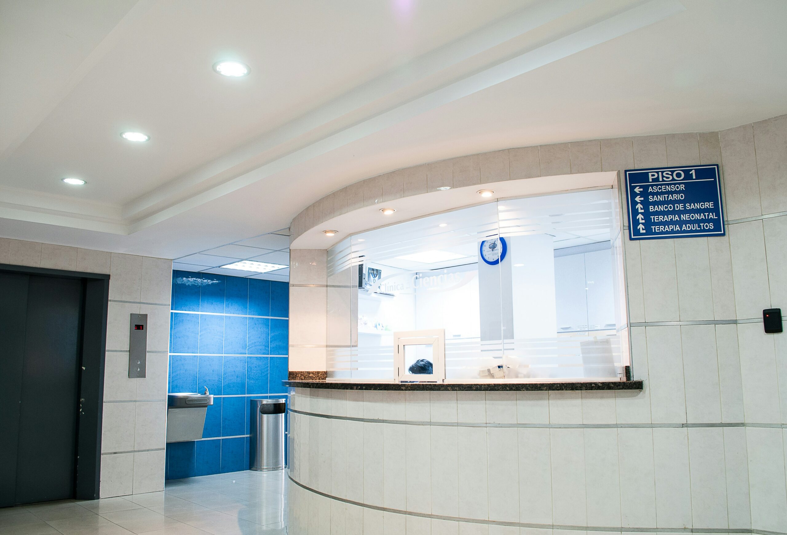 Laboratorio y hospitales